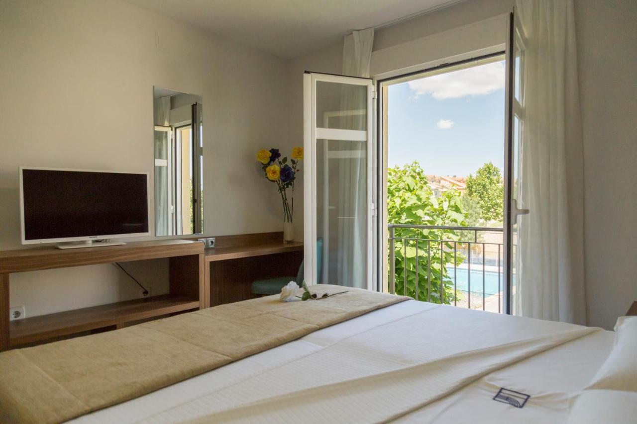Hostal Pradaria Asador & Alojamiento Arcas Buitenkant foto