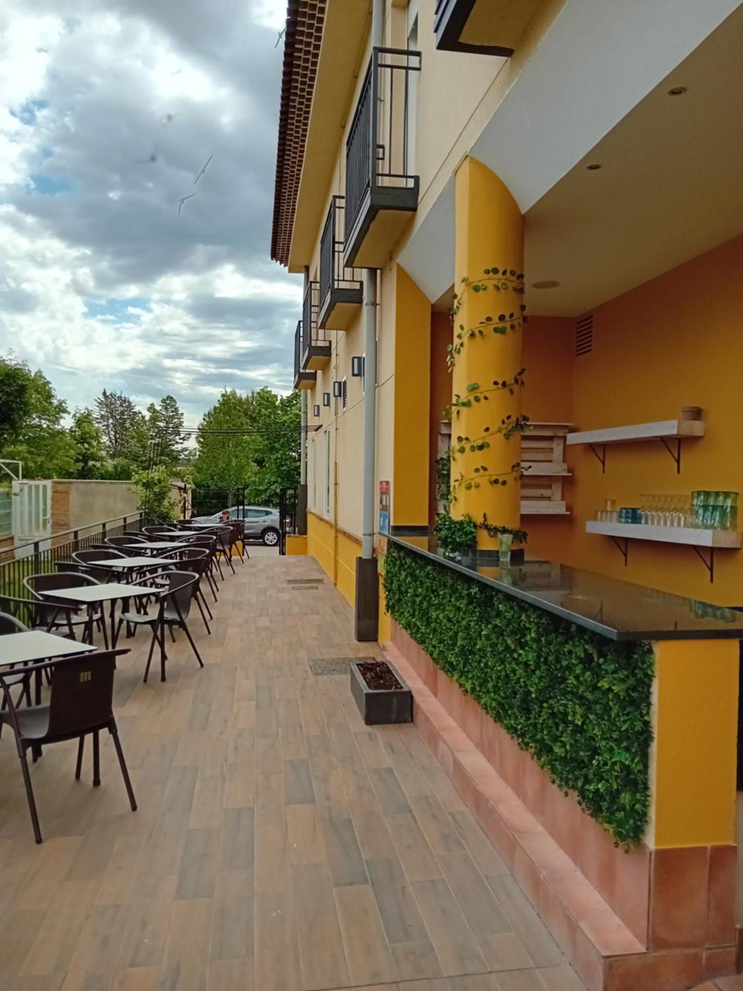 Hostal Pradaria Asador & Alojamiento Arcas Buitenkant foto